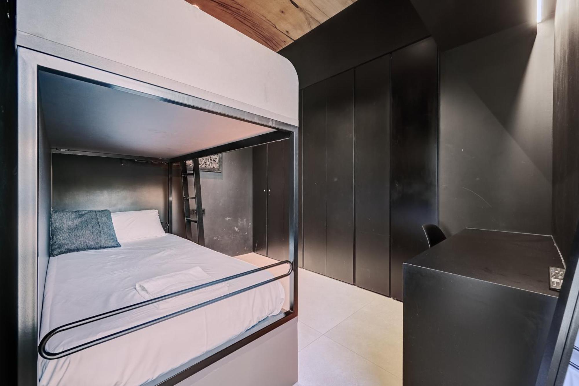 Apartamento Plural By Clabao Pamplona Exterior photo